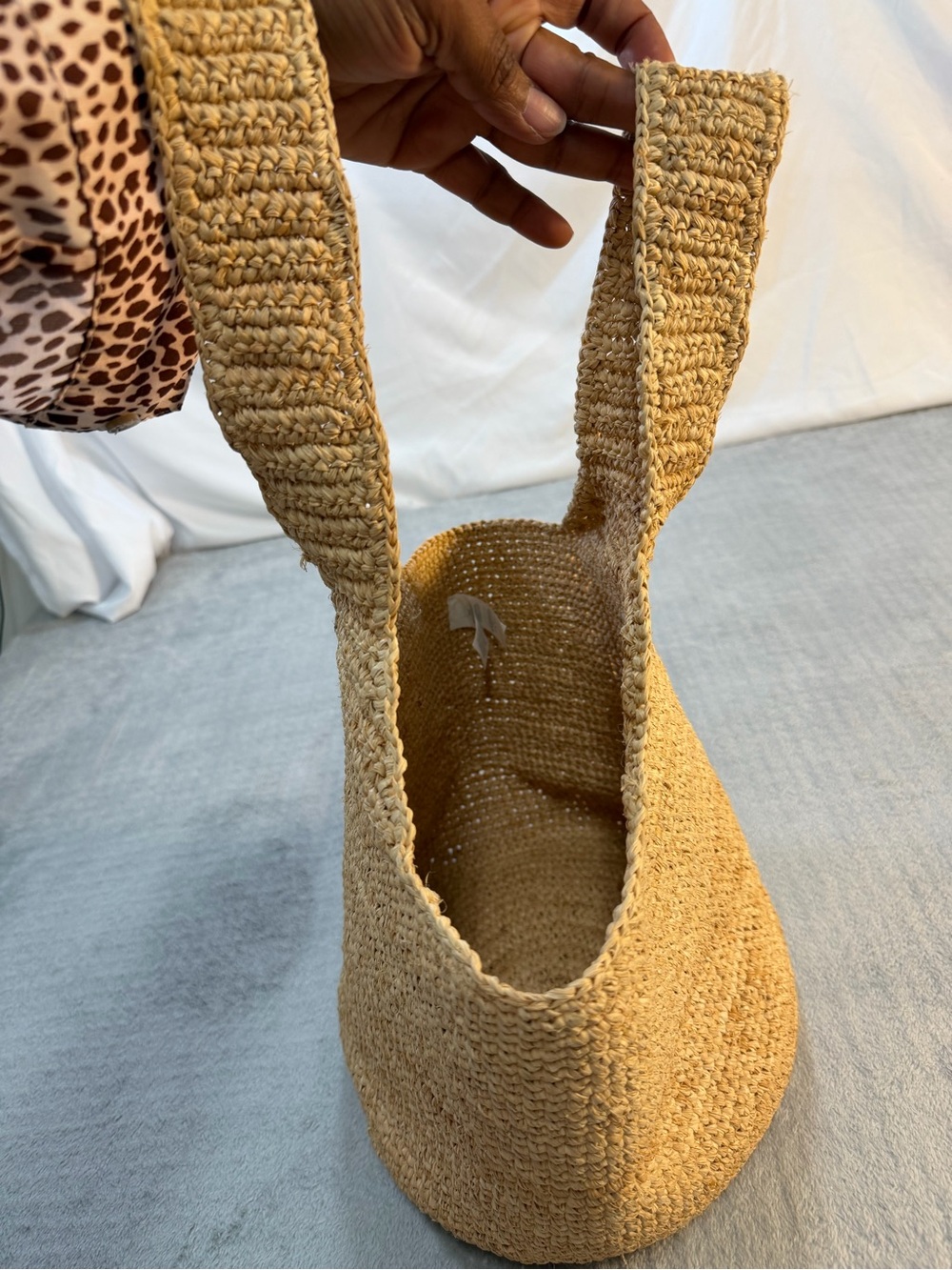 Aerie Raffia Woven Beach Tote | Boho Coastal Summer Straw Bag - Picture 6 of 12